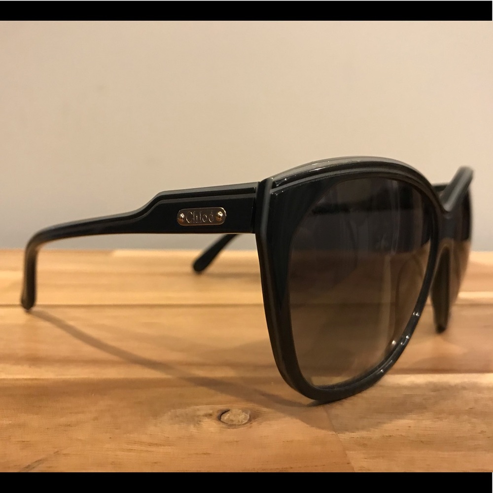 Chloe Navy Oversized Cat Eye Sunglasses